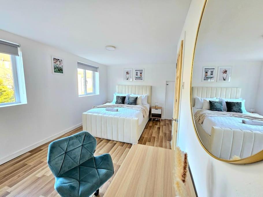 Spacious Haven With Free Parking Glasgow Bagian luar foto